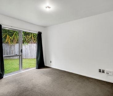 Discover this charming two-bedroom, single-bathroom home in the hea... - Photo 4