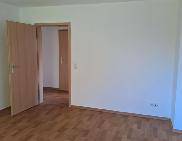 3 Raum- Erdgeschosswohnung in super Wohnlage - Foto 1