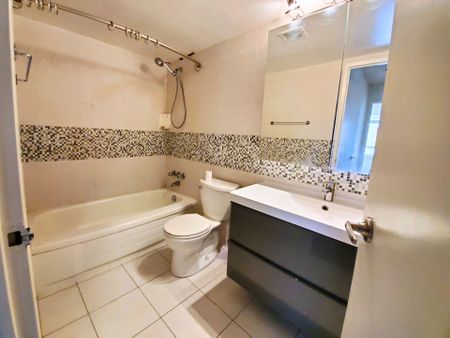 For Lease - 633 Bay Street Unit# 1910, Toronto, Ontario - Photo 2