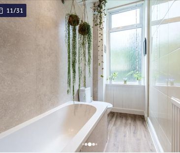 Room in a Shared Flat, Kirkwood Street, G51 - Photo 5