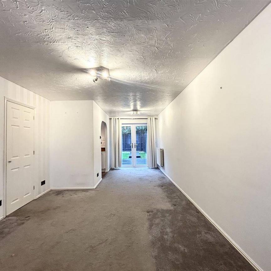 3 Bedroom House - Semi-Detached To Let - Photo 1