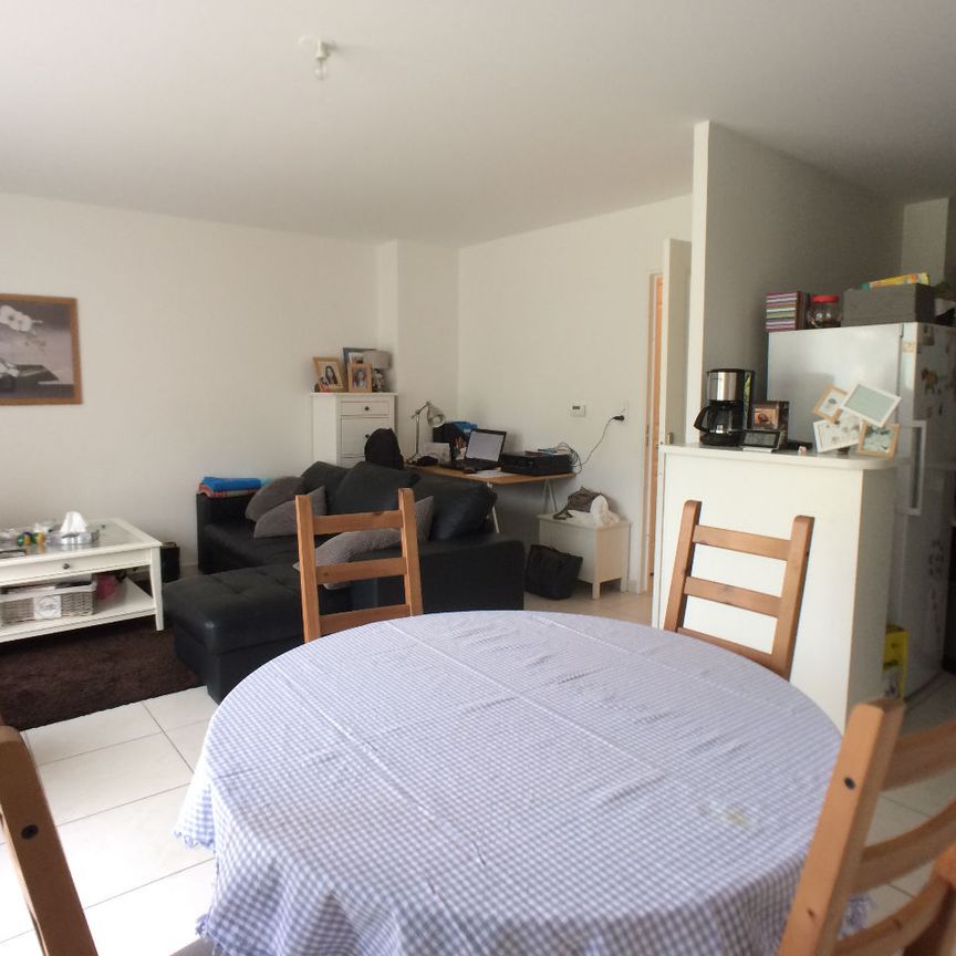 Location Appartement 4 pièces 77m² TOURS 37100 - Photo 1