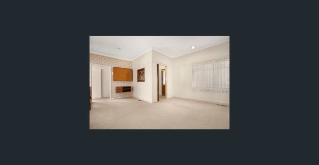 27 Nimmo Street Essendon - Photo 1