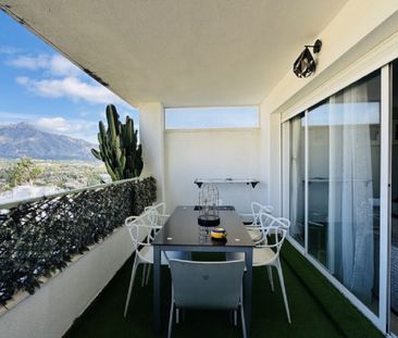 2 Bedroom Apartment For Rent in Nueva Andalucía, Málaga - Photo 1