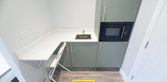 Studio to rent - Photo 2