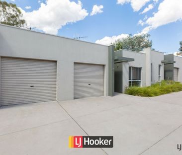 Boutique Townhouse in Page - Photo 3