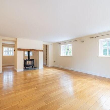 4 bedroom house to rent - Photo 1