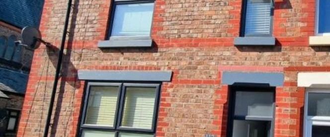 Bostock Street Room 2 - Photo 1