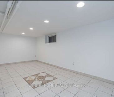 For Lease - 157 Woodycrest Avenue Unit# Basement, Toronto, Ontario - Photo 2