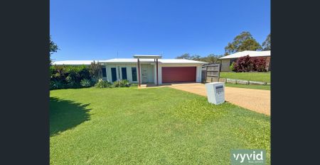 Beautiful Executive home at Vantage Estate - Photo 5