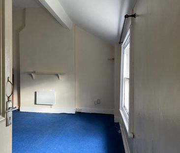 Studio Flat, South Albert Road, L17 - Photo 3