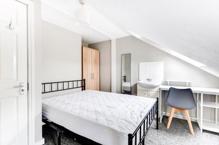 7 bedroom house to rent - Photo 4