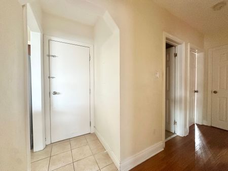 For Lease - 1048 Kennedy Road Unit# Main Floor, Toronto, Ontario - Photo 5