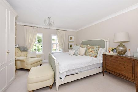 5 bedroom detached house to rent - Photo 3