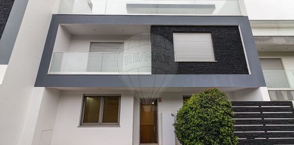 Moradia T5 em Lisboa - Photo 2