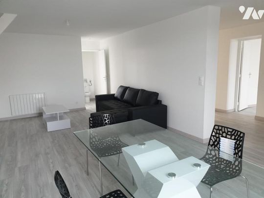 PONT A VENDIN: centre-ville, grand T3 1er étage neuf meublé à 790 euros - Photo 1
