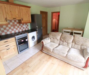 Apartment to rent in Cork, Blackrock - Photo 4