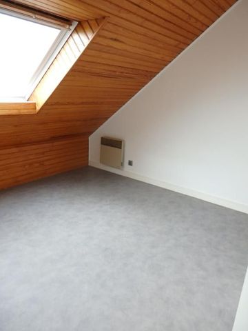 QUIMPER CENTRE - PETIT T3 DUPLEX - Photo 5