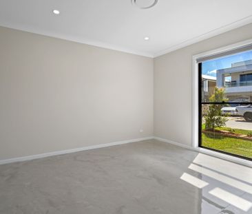 Apply Now - Century 21 &vert; the Paramount Group - Photo 5