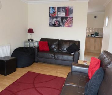 West Court, Dundee - Photo 4
