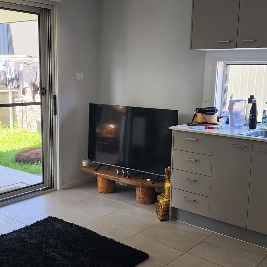 Hamlyn Terrace - Photo 1