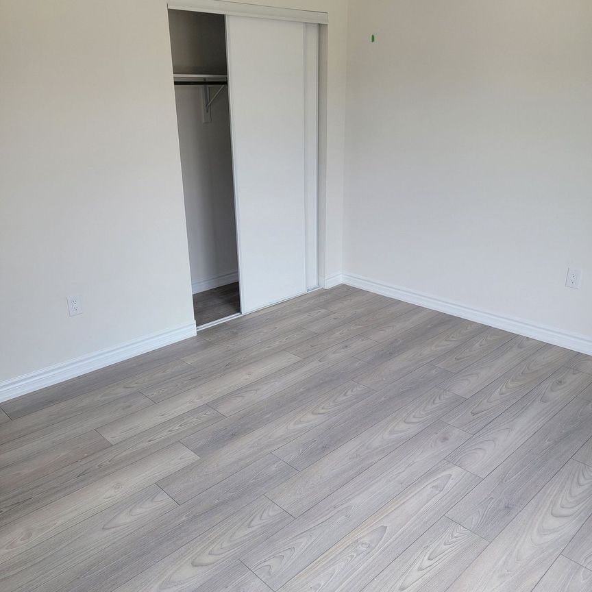 For Lease - 20 Knotsberry Circle Unit# 19, Brampton, Ontario - Photo 1