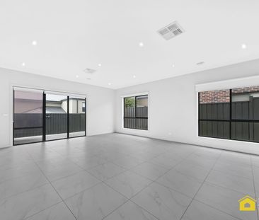 Beautiful Family Home in a Sought-After Wallan Location - Photo 1