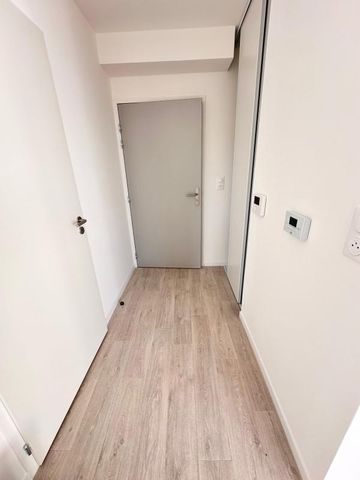 Location Appartement 2 pièces 41m² NANTES 44300 - Photo 4
