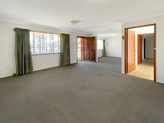 Two bedroom duplex in east Dubbo - Photo 1