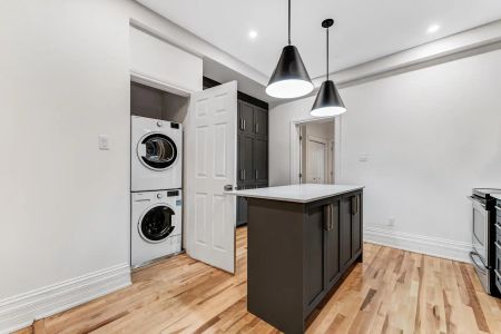 288 Arlington Avenue — 2 Bedroom - Photo 3