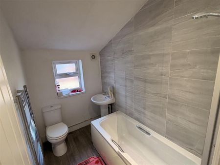 1 bedroom terraced house to rent - Photo 4