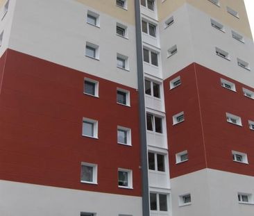 HOCHHAUS BRÜGGE: 2 ZIMMER WOHNUNG MIT BALKON - Photo 1