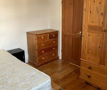 4 bedroom terraced house to rent - Photo 6