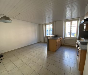 St-Imier, appartement lumineux de 2.5 pièces au 1er étage - Photo 3