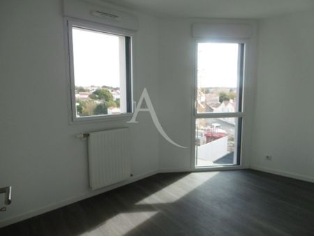 Location Appartement 3 pièces 78m² - Photo 2
