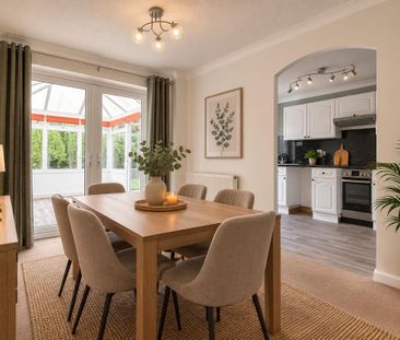 3 bedroom link detached house to rent - Photo 2