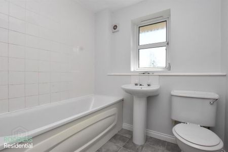 49 Ardenlee Crescent, Belfast, BT6 8QN - Photo 2