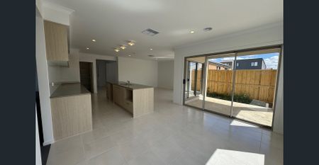 Modern Living at Its Best - Photo 3