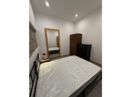 Rua Luís de Camões, Vila Nova de Gaia, Porto 4430-999 - Photo 3