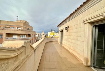 NEW 4 BEDROOM PENTHOUSE WITH SUNROOF FOR RENT IN TORREVIEJA - ALICANTE