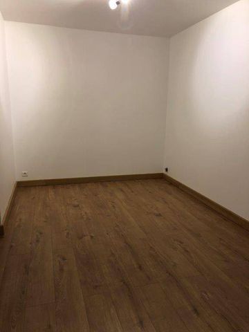 Location appartement t1 bis 2 pièces 30 m² à Rodez (12000) - Photo 2