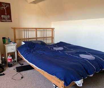 4 bedroom terraced house to rent - Photo 5