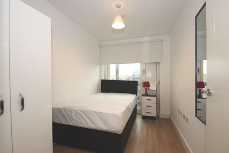 3 bedroom apartment to rent - Photo 4