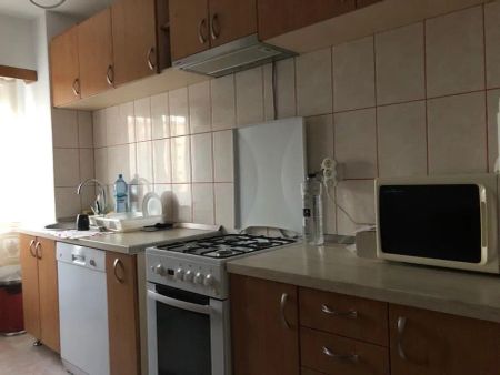 Apartament de inchiriat, 3 camere, langa Complexul Studentesc - Fotografie 4