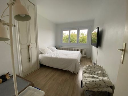 Location Maison 7 pièces 132m² - Photo 4