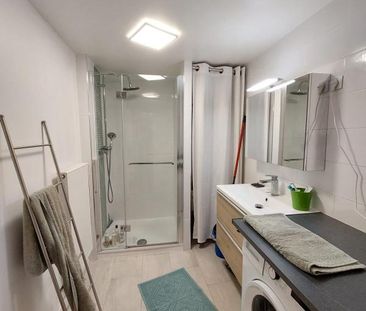 Location Appartement 2 pièces 57m² CHALONS EN CHAMPAGNE 51000 - Photo 4