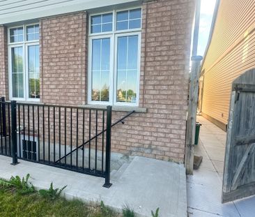 For Lease - 2087 Secretariat Avenue Unit# Basement, Oshawa, Ontario - Photo 3
