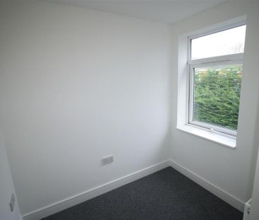 2 bedroom maisonette to rent - Photo 1