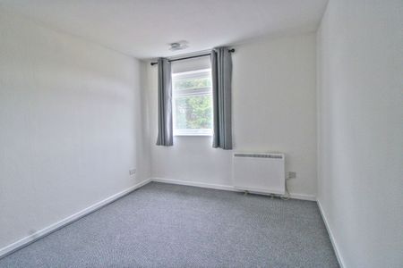 Rotunda Road, Eastbourne, BN23 6LG - Photo 5