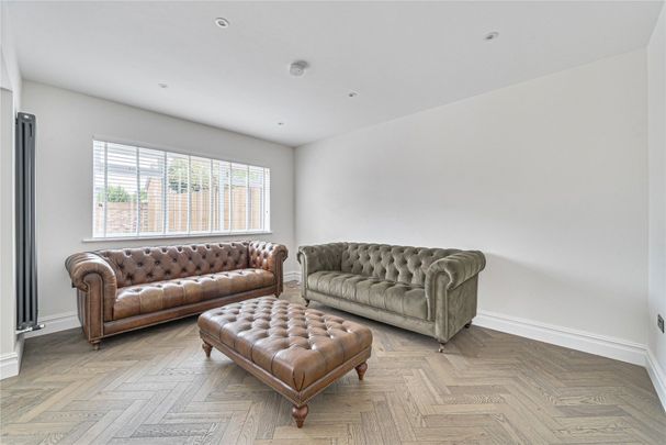 Homefield Road, Walton on Thames, Surrey, KT12 - Photo 1